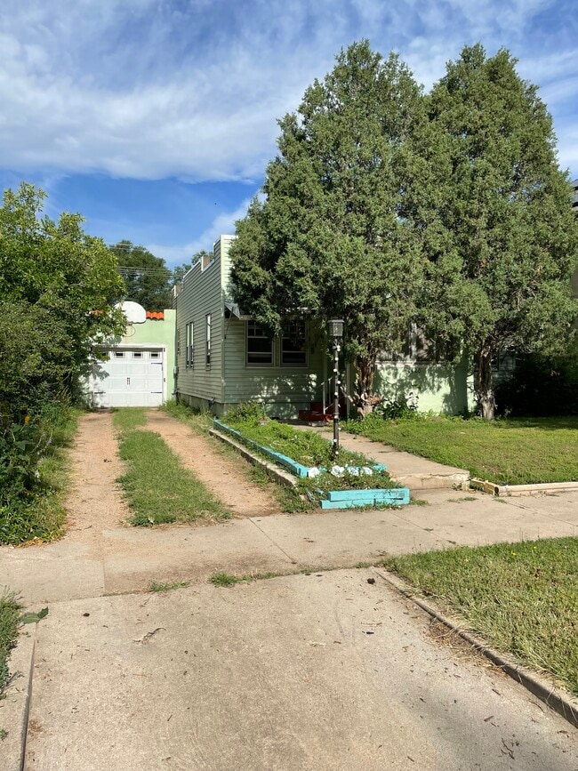 Front (alt #1) - 1420 N Wahsatch Ave Unit Main