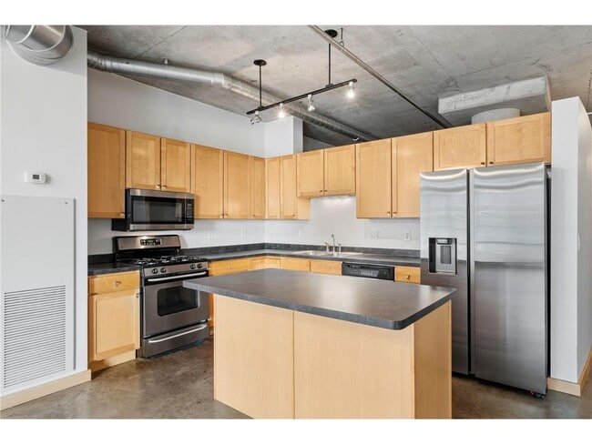 720 N 4th St Unit R405