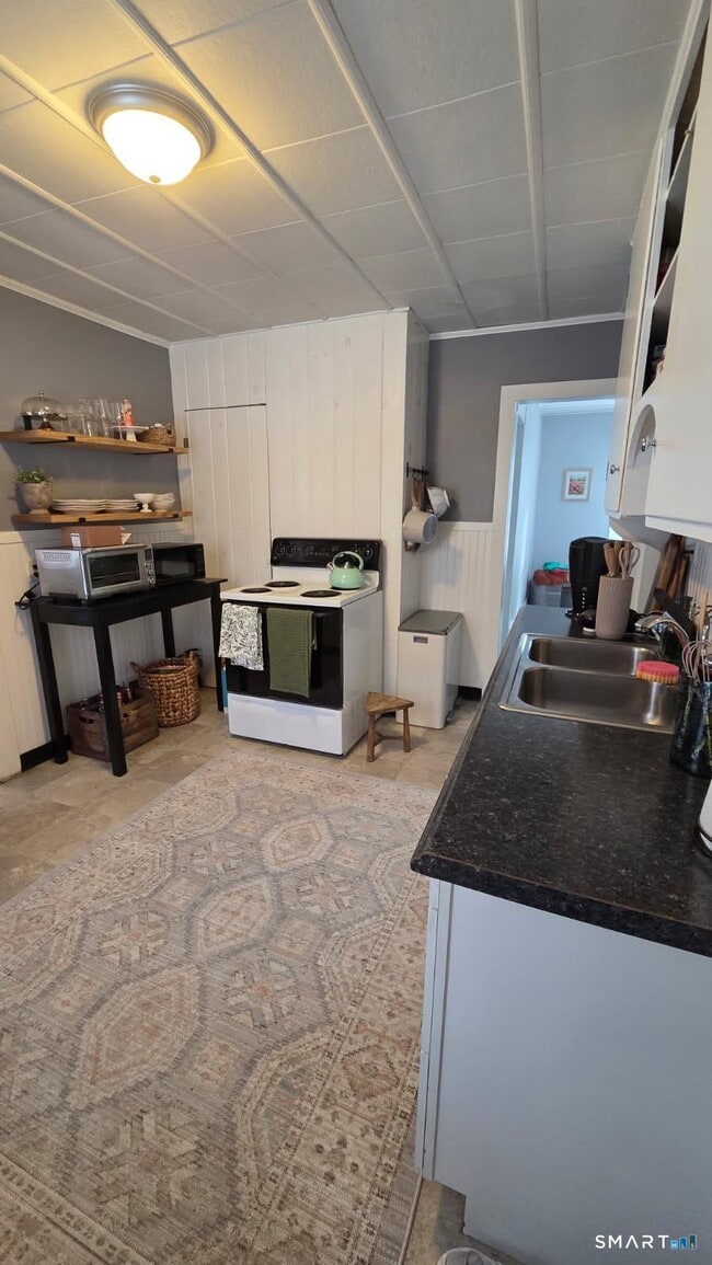 Photo - 117 Central St