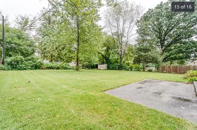 Photo - 7001 Lamar Ave