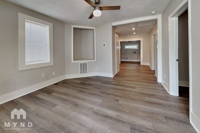 Photo - 1218 Boyer St
