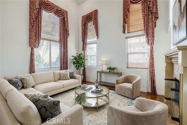 Photo - 2403 Alvord Ln