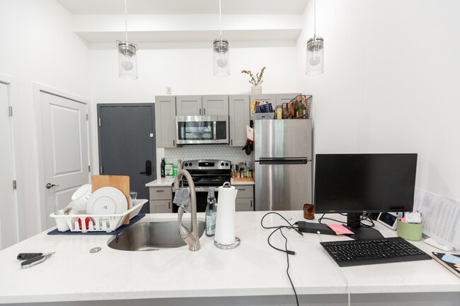 Photo - 3945 Lancaster Ave Unit 2A