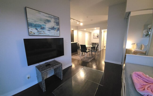 Photo - 14 York St Unit FL10-ID1347748P