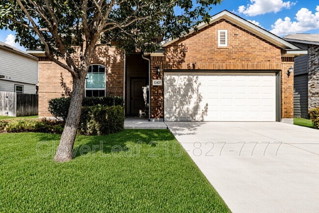 12425 Belfort Point