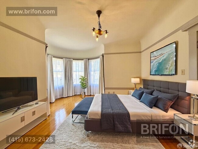 Building Photo - 1461 Hyde St Rental
