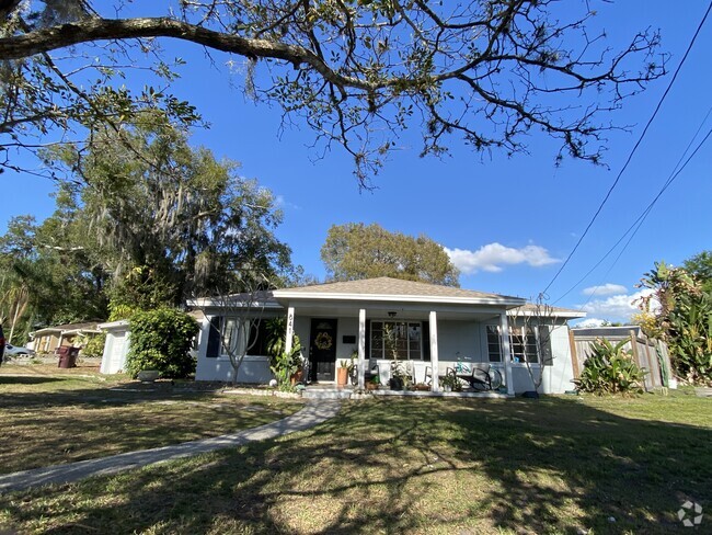 Building Photo - 841 S Bumby Ave Rental