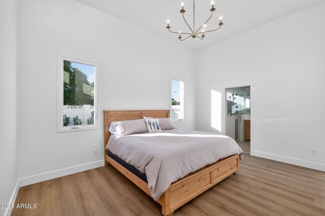 Photo - 6259 E Avalon Dr