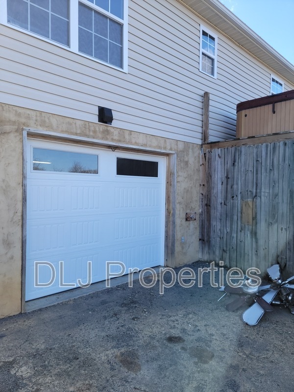 Photo - 1805 McCarter St