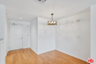 Photo - 12222 Wilshire Blvd