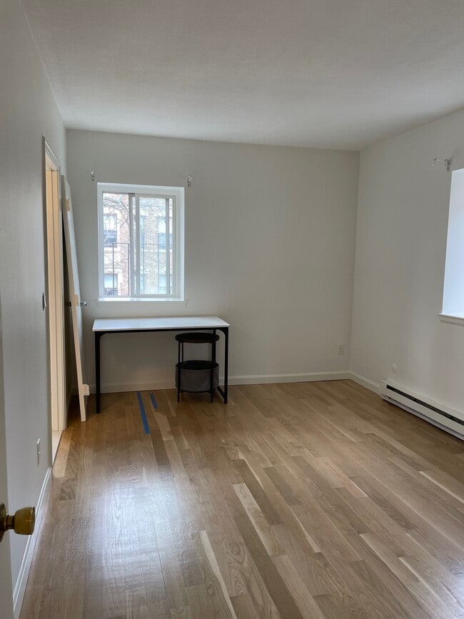 Photo - 200 Kelton St Unit A3-3