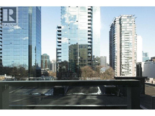 Photo - 1133 Hornby St