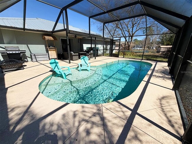 Photo - 16 Powder Hill Ln