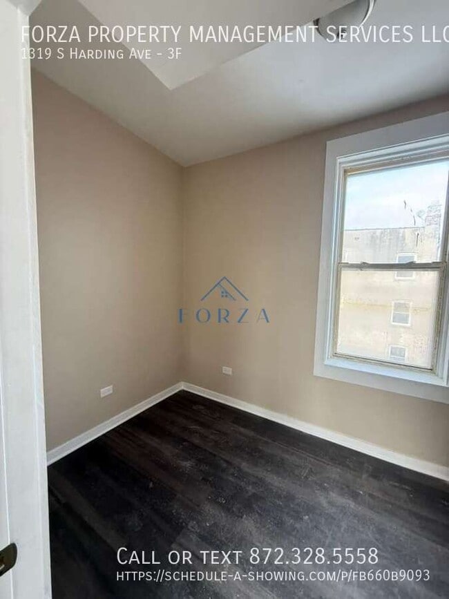 Photo - 1319 S Harding Ave Unidad 3F