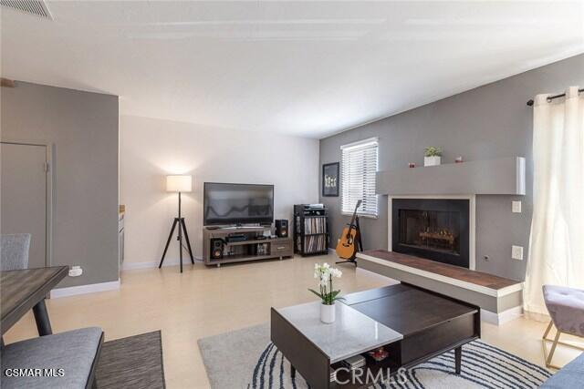 Photo - 21040 Parthenia St Unit 21040 Parthenia St #29