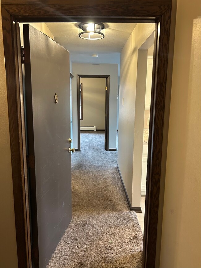 Photo - 2125 Camelot Court