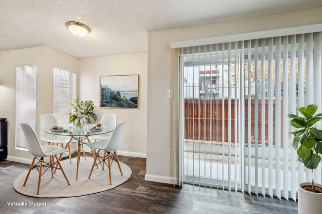 Photo - Windbury Apartments