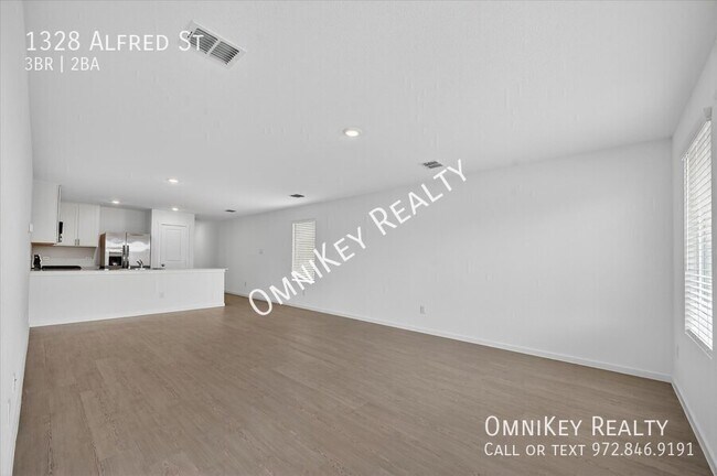 Photo - 1544 Elliott Rd