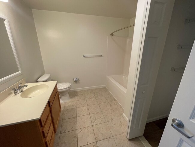 Photo - Orchard Hills Landings