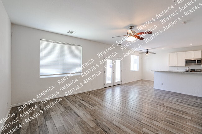 Photo - 11862 N 79th Dr