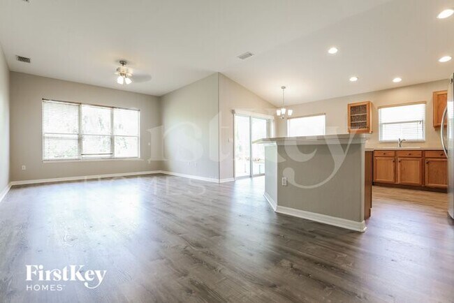 Photo - 1603 Scarlett Ave