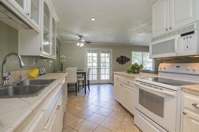 Photo - 5006 Collwood Way