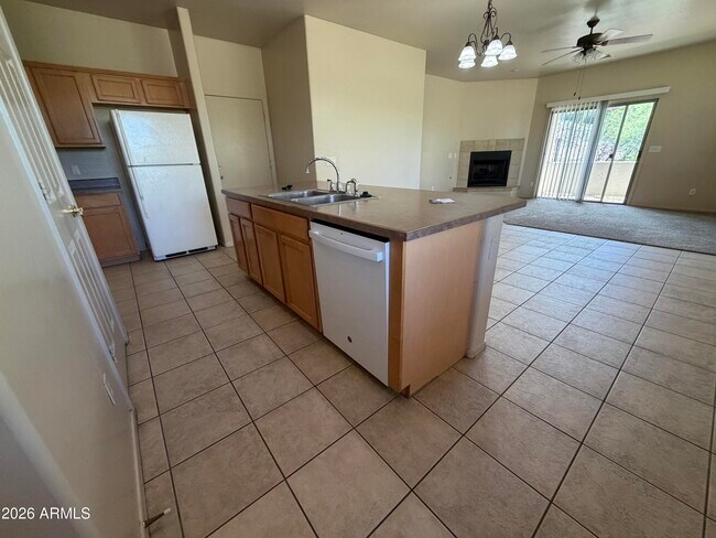 Photo - 830 Corazon Ln