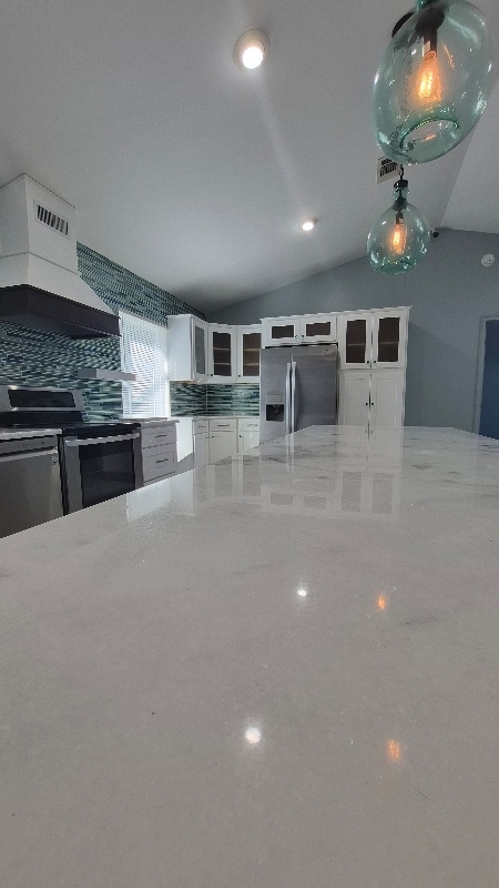 Photo - 614 Caribou Ct