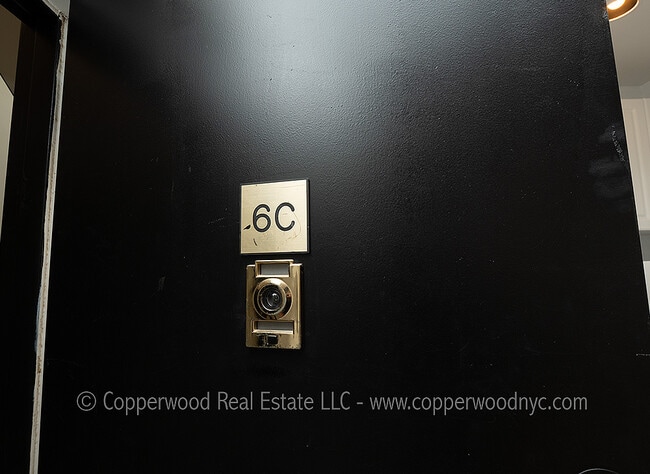 Photo - 53-55 East 95th St