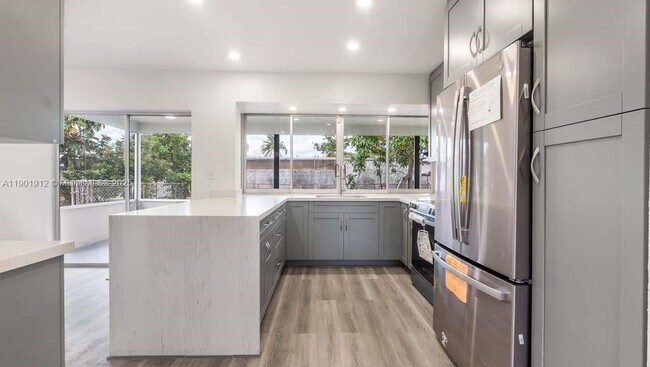 Photo - 7753 Coral Blvd