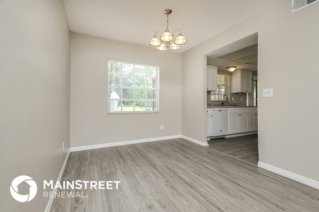 Photo - 1690 Palm Leaf Dr