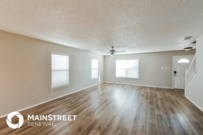 Photo - 9547 Campton Farms