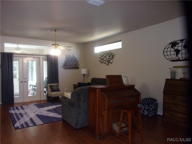 Photo - 3521 S Belgrave Dr