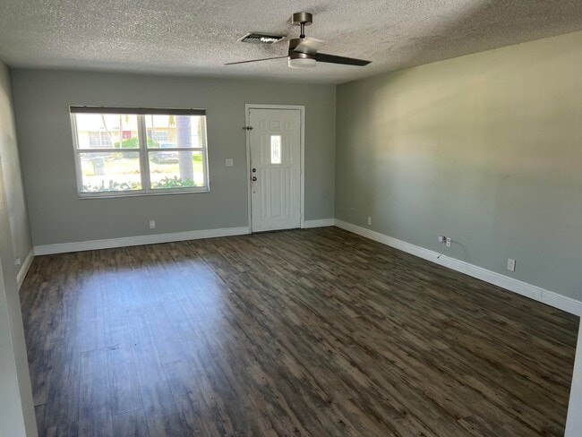Photo - 516 NW 54th St