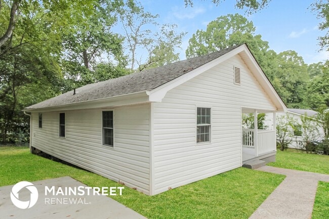 Photo - 931 S Church St