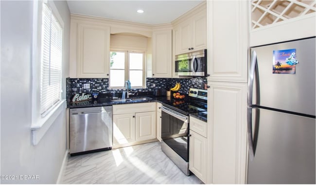 Photo - 520 Vermont Ave Unit 1