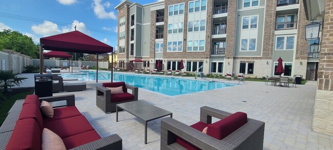 Photo - Hartwood at Canal