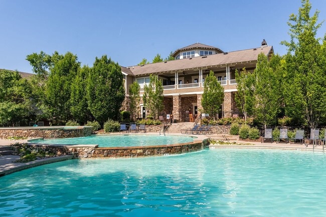 Building Photo - Move-In Ready! Pet-Friendly Woodlands Condo with Community Amenities Unit 205