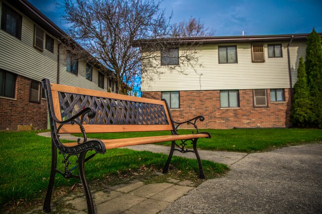 Circle Shore Apartments