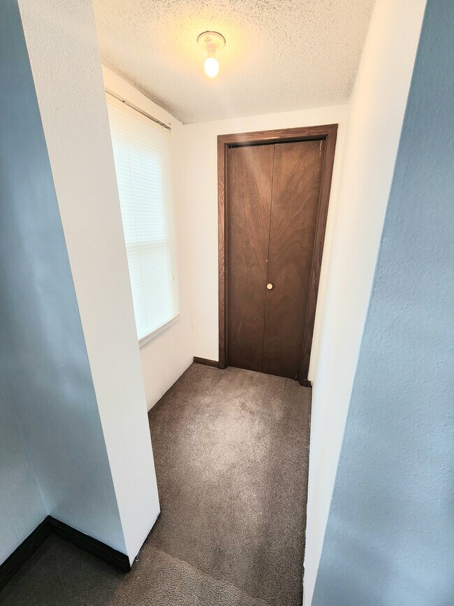 Main floor - living room bonus space - 110 W Short St