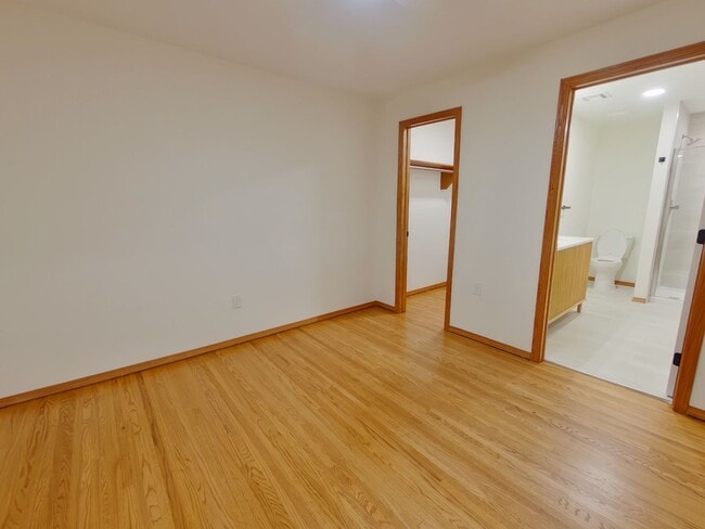 1401 E Douglas Ave Unit 1401 E Douglas Ave, Apt B
