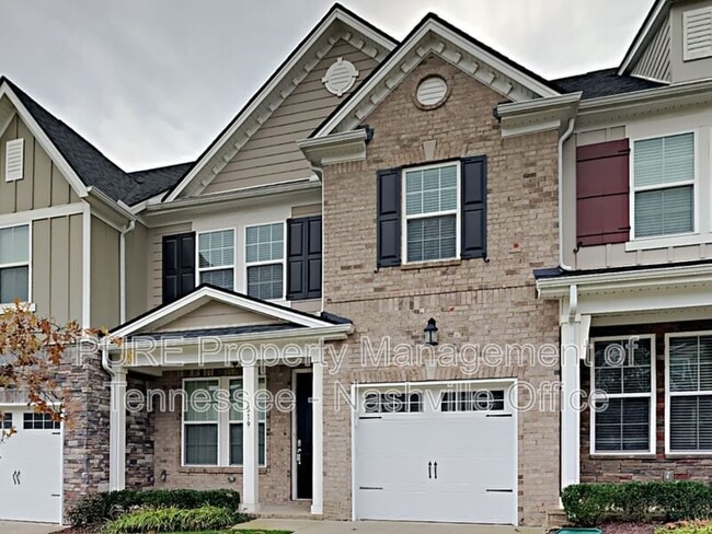 Building Photo - 819 Kennear Ln