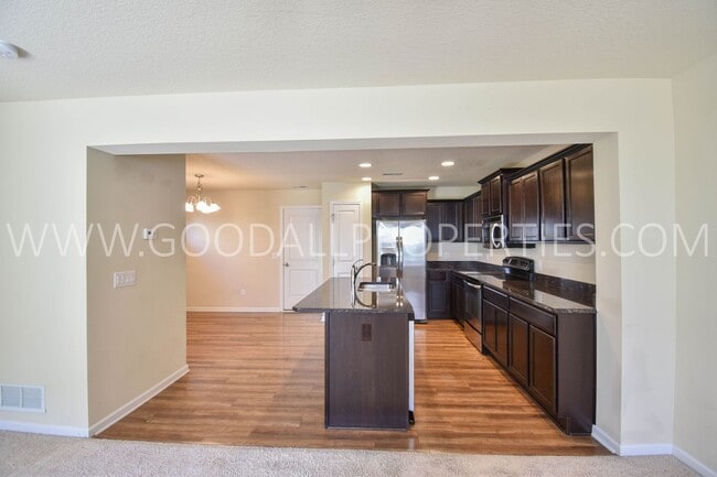 Photo - Check out this Beautiful 2 Bedroom, 2.5 Bath end unit Townhome in West Des Moines