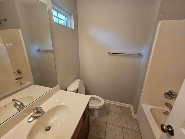 Photo - townhouse
