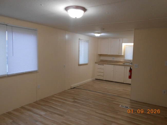 Photo - 430 N C St