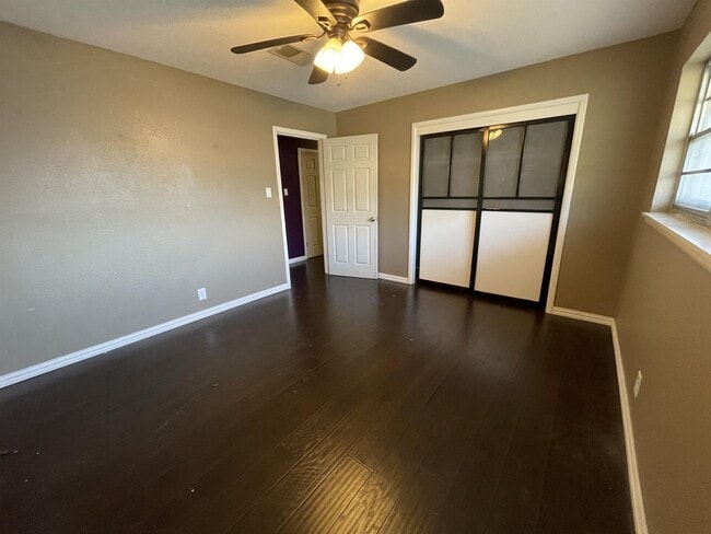 Photo - 1217 Linden Dr