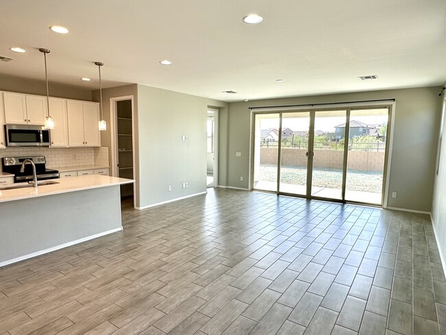 Photo - Fantastic 4BR/3BA Richmond American Larimar in Entrada Del Oro! Features white shaker cabinets, q...