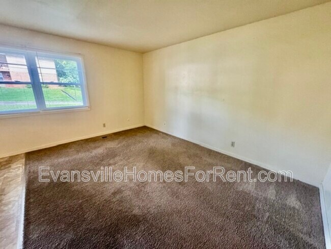 Photo - 426 S Bosse Ave