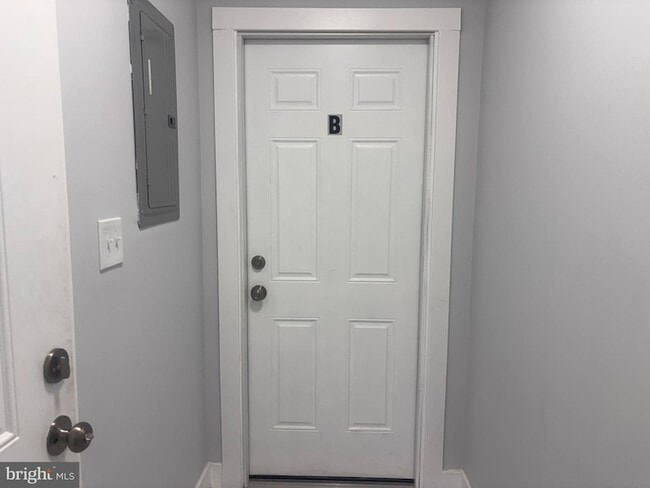 Photo - 308 Whitehall Rd