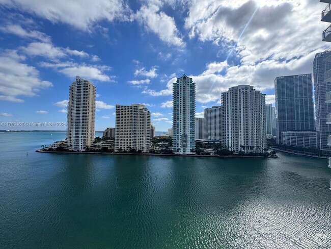 Building Photo - 335 S Biscayne Blvd Unit 1501 Rental